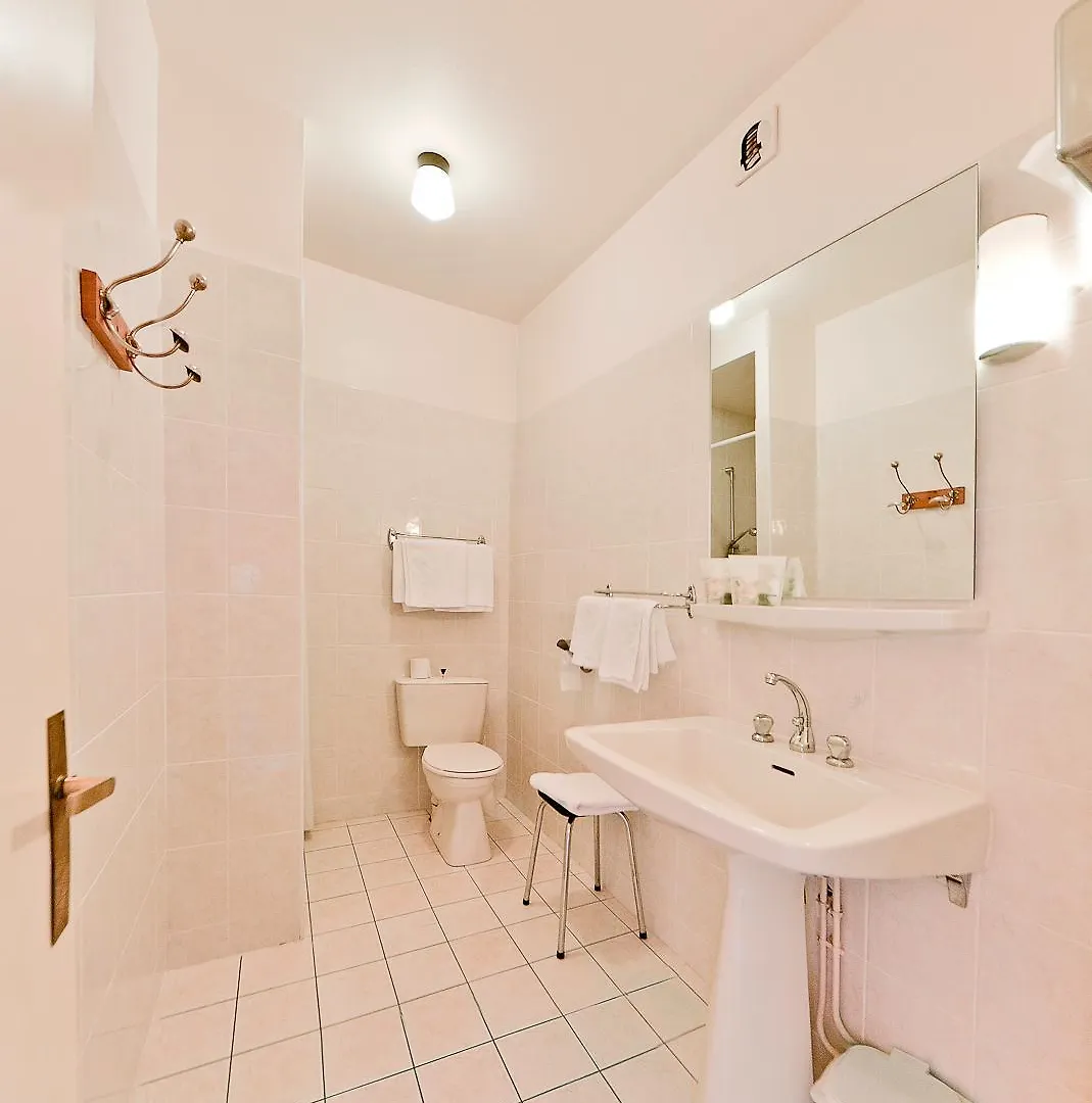 Best Western Grand Hotel De Paris & Spa Villard-de-Lans 3*,
