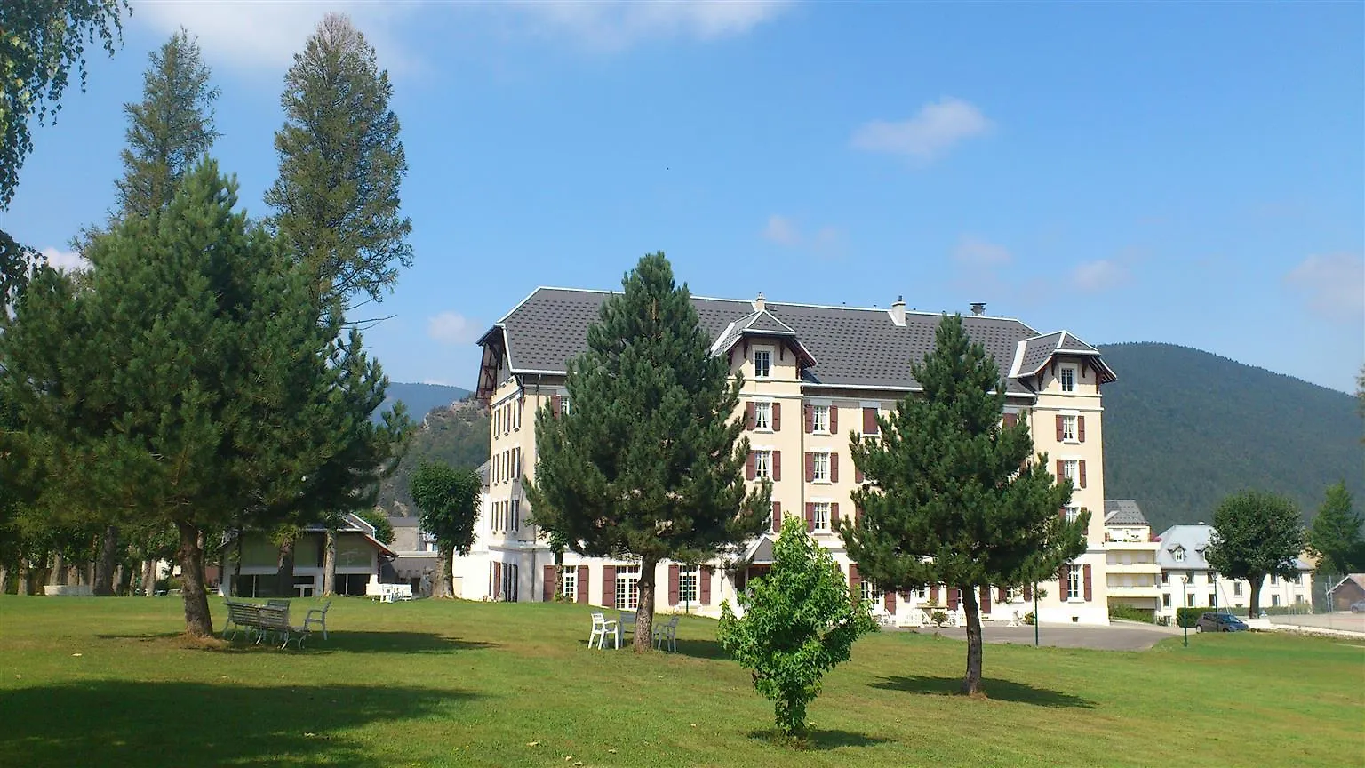 ***  Best Western Grand Hotel De Paris Villard-de-Lans France